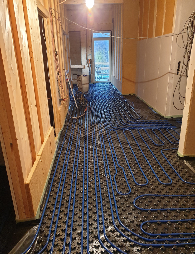 Einbaue einer Fußbodenheizung